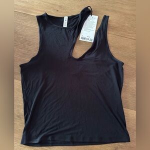 Lululemon Shoulder cut-out yoga tank top